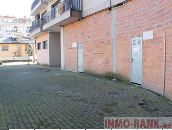 For sale of commercial in Salceda de Caselas