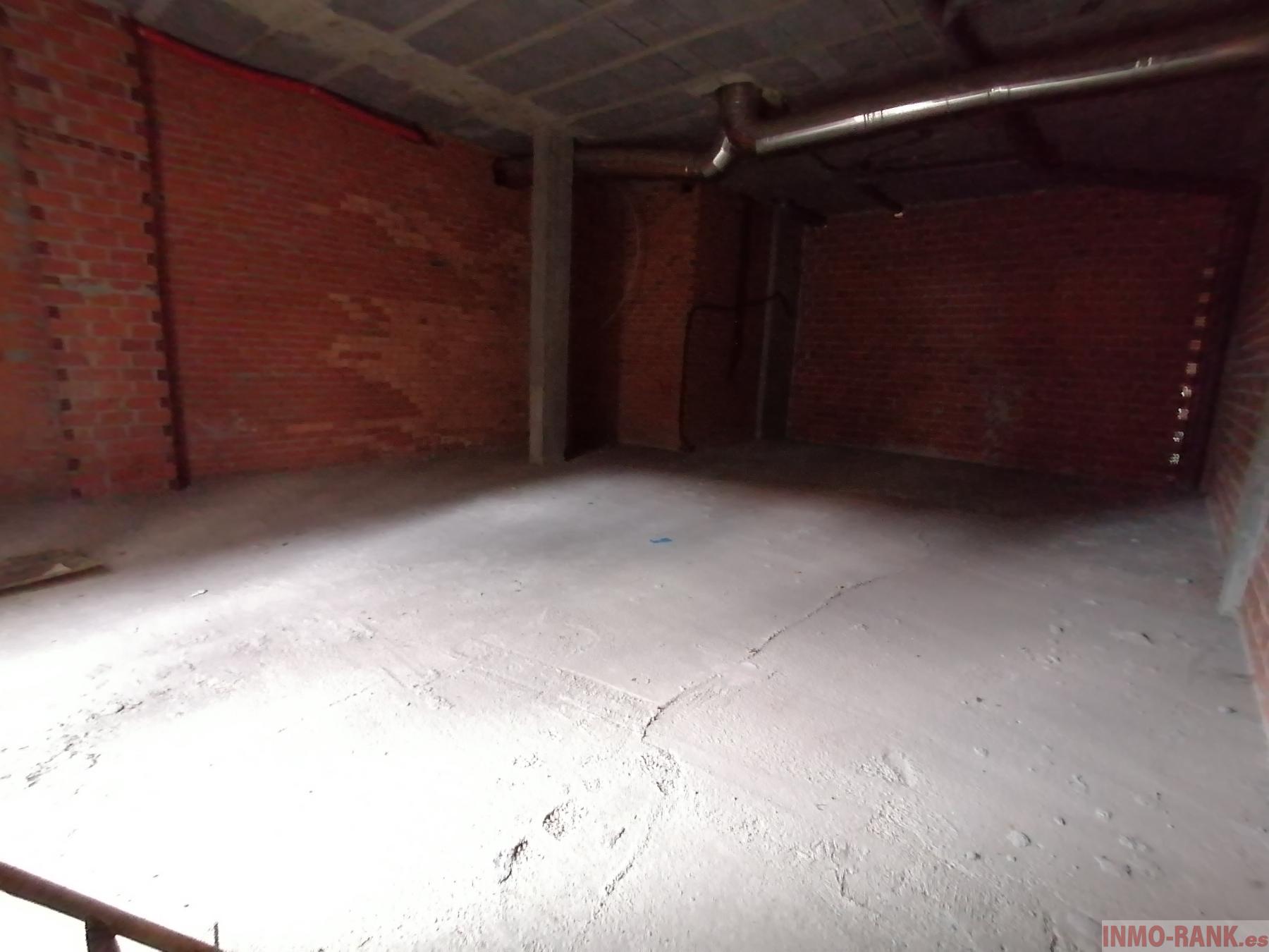 For sale of commercial in Salceda de Caselas