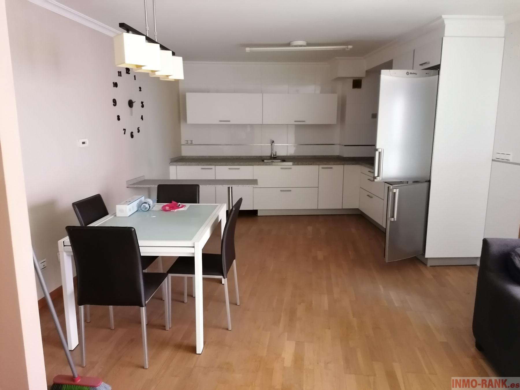 For sale of flat in Porriño O