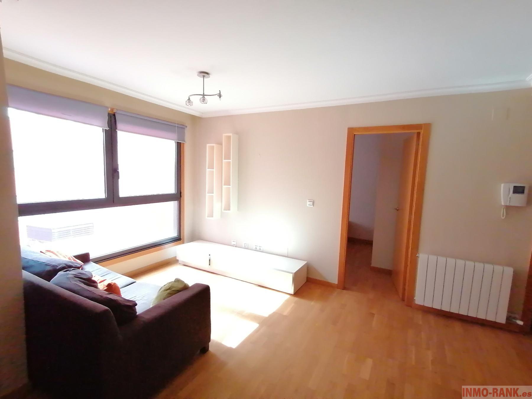 For sale of flat in Porriño O