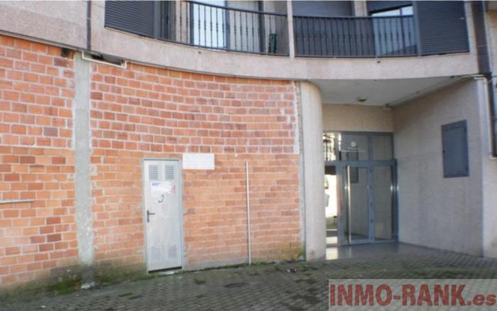 For sale of commercial in Salceda de Caselas