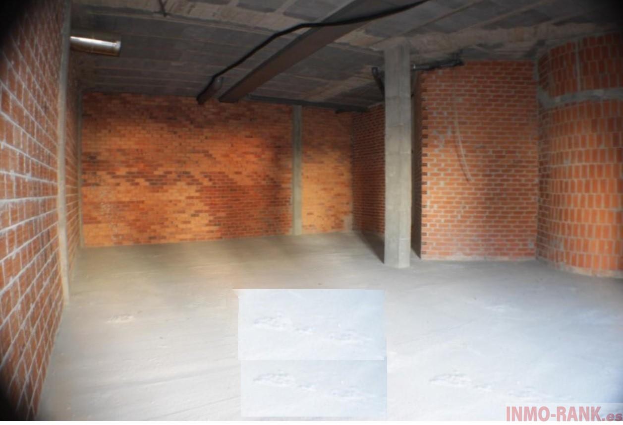 For sale of commercial in Salceda de Caselas