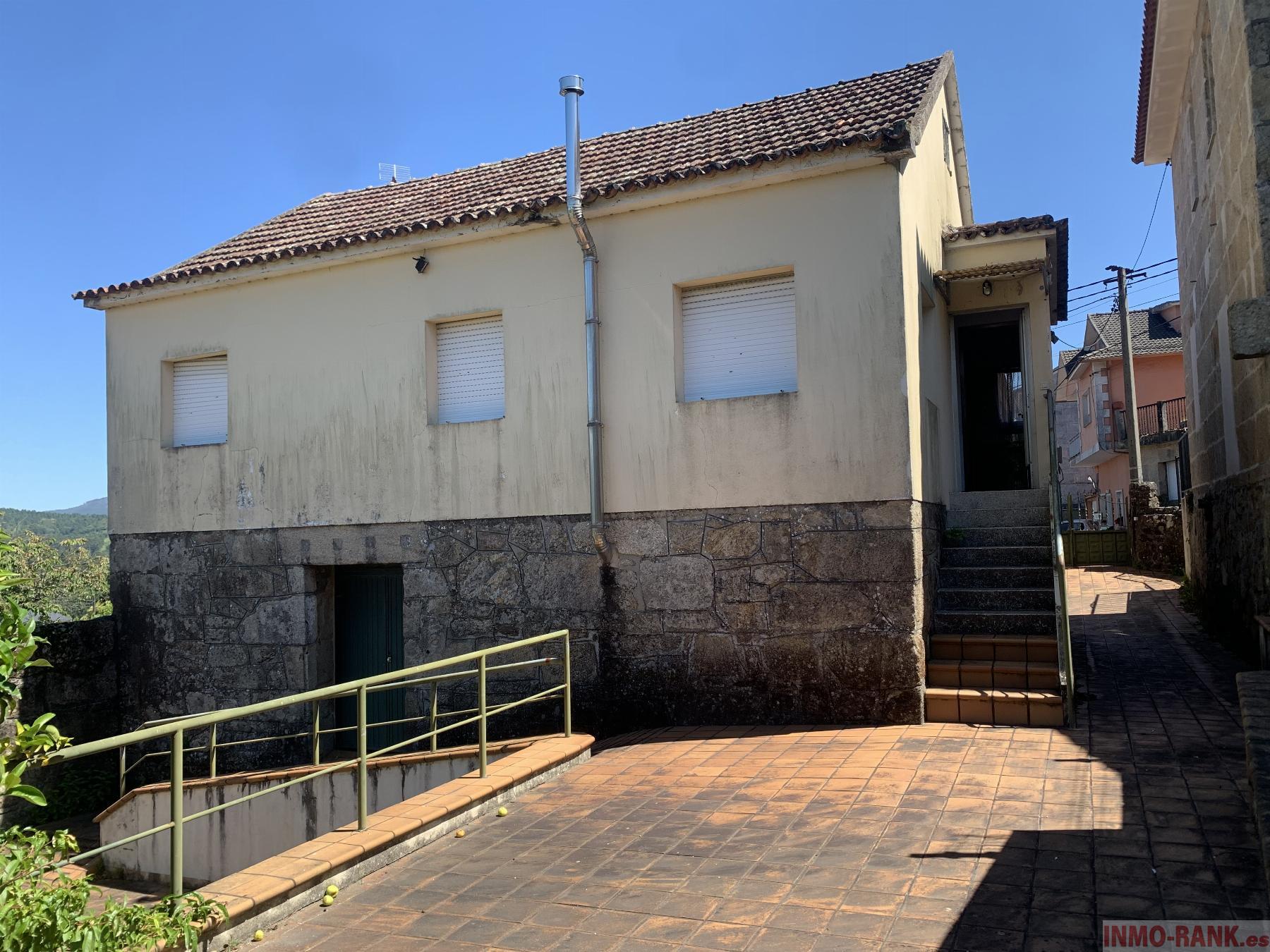 For sale of house in Pontevedra