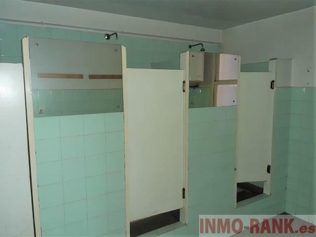 For sale of office in Vigo