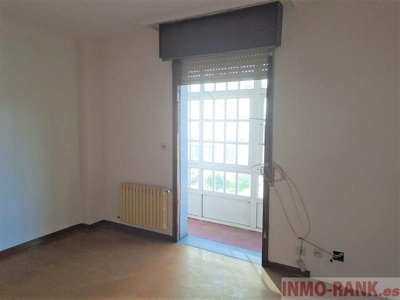 Venta de piso en Ponteareas