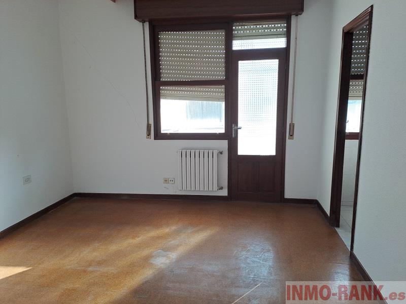 Venta de piso en Ponteareas