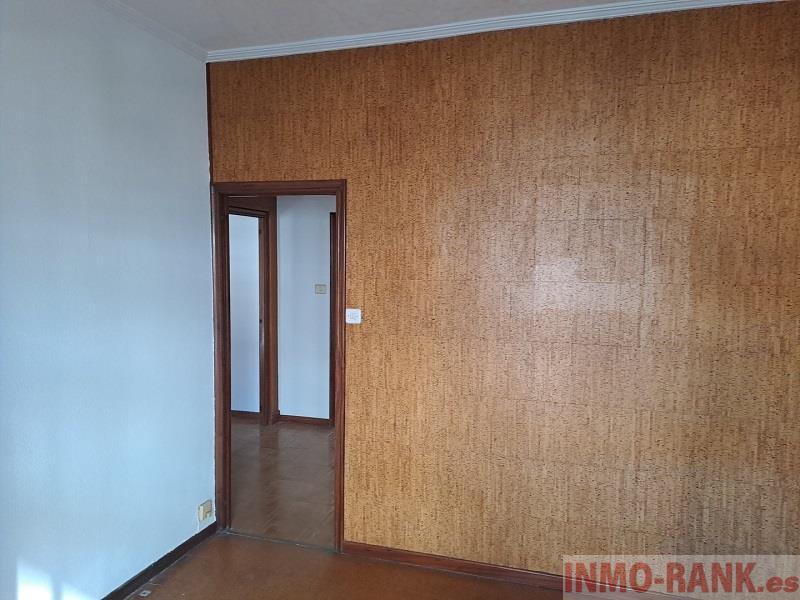 Venta de piso en Ponteareas