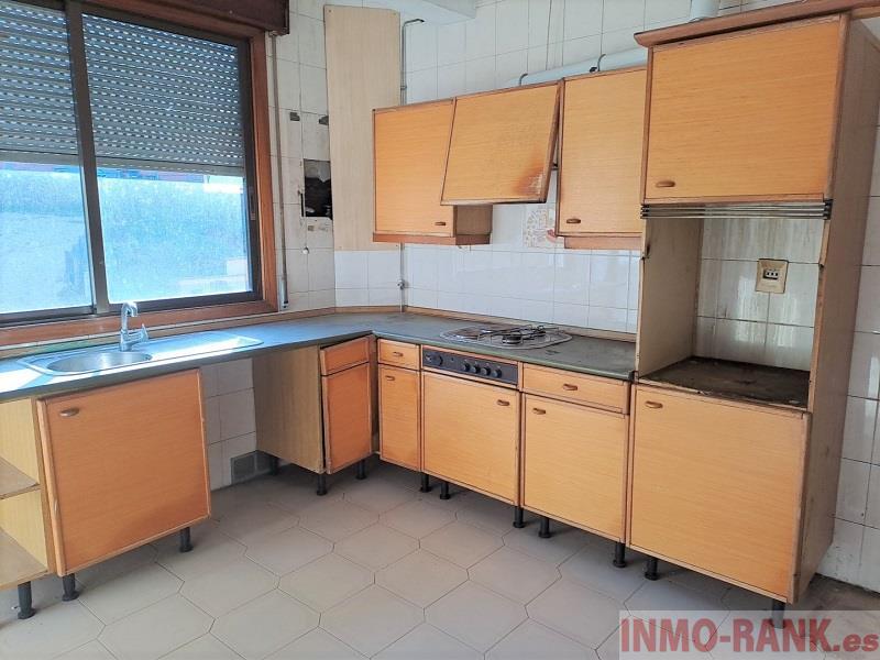 Venta de piso en Ponteareas