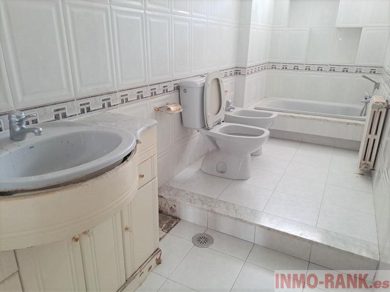 Venta de piso en Ponteareas