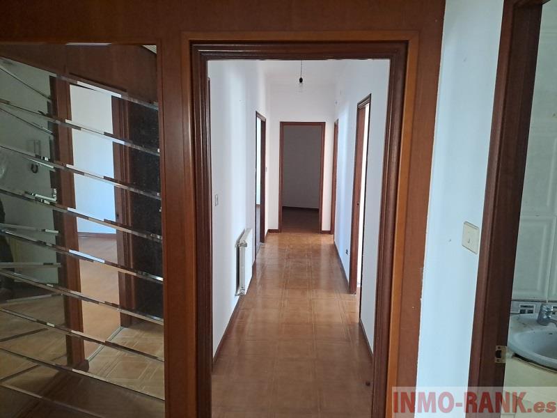 Venta de piso en Ponteareas