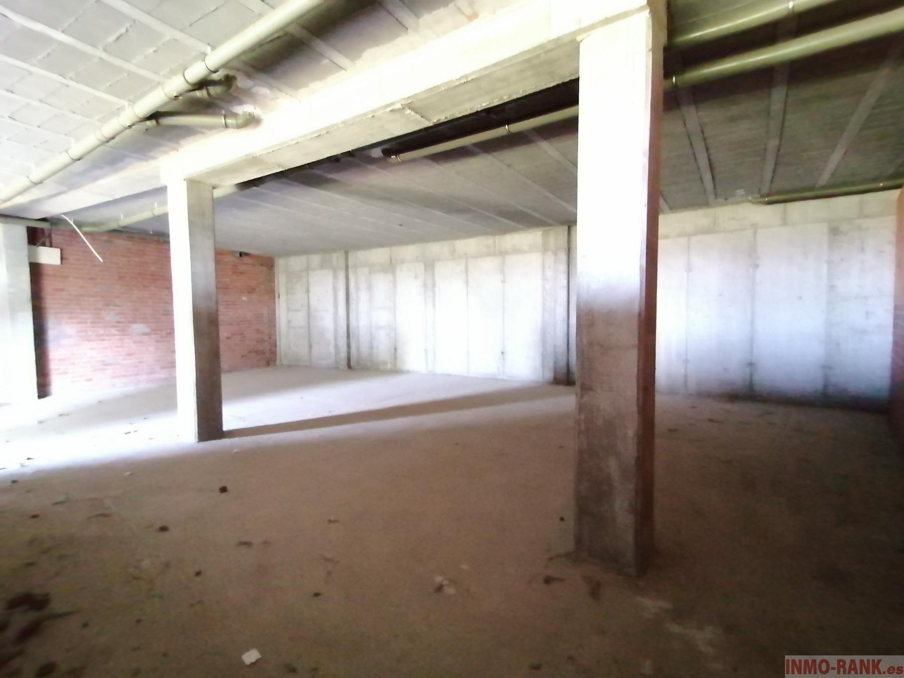 For sale of commercial in Vigo
