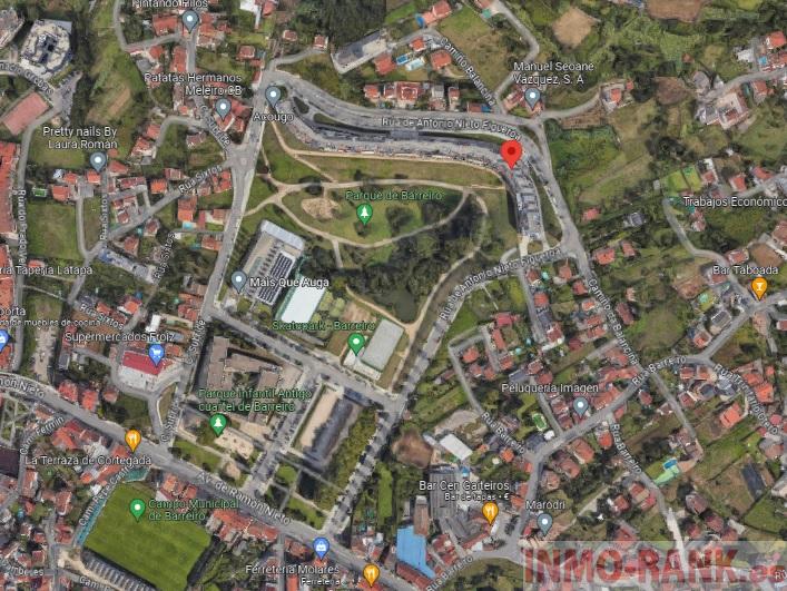 For sale of commercial in Vigo