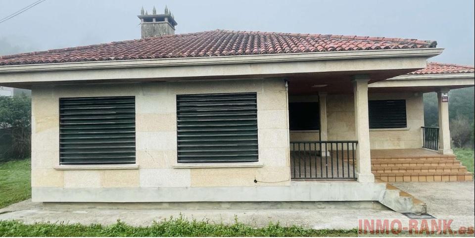 Venta de casa en Tui