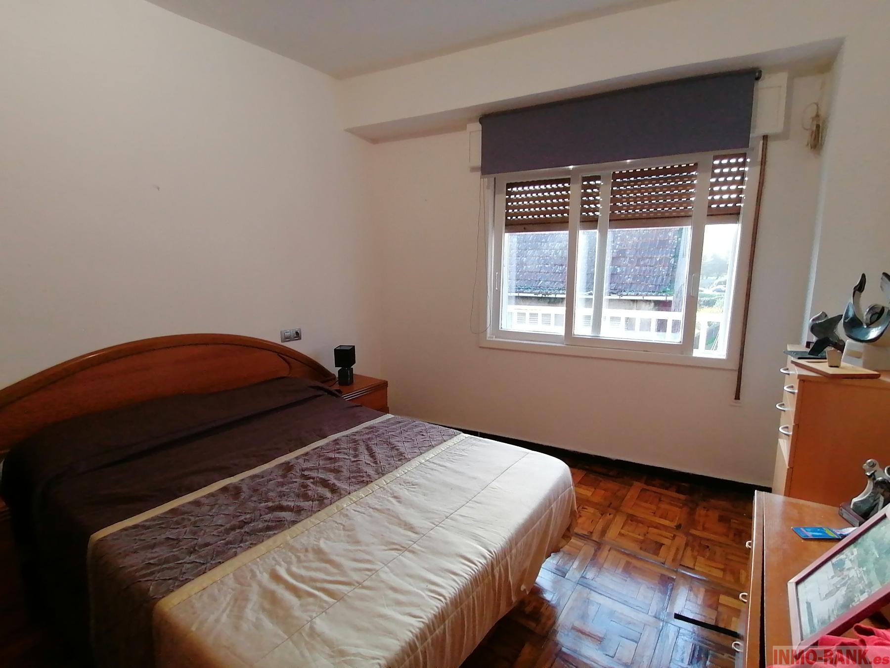 For sale of flat in Porriño O