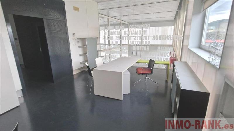 Venta de nave industrial en Ourense