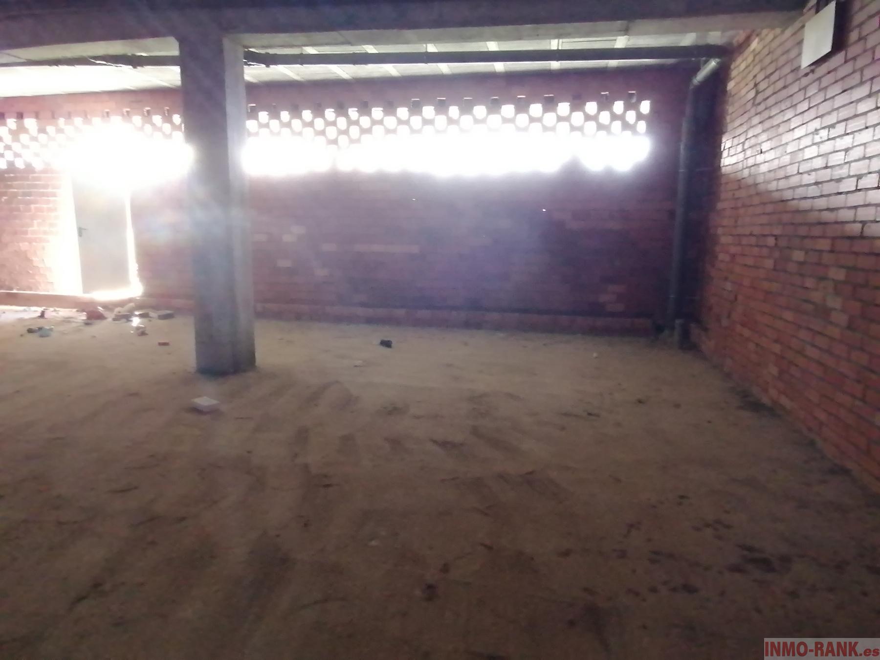 For sale of commercial in Vigo