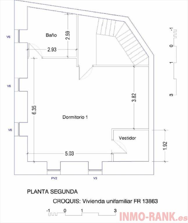 For sale of house in A Cañiza