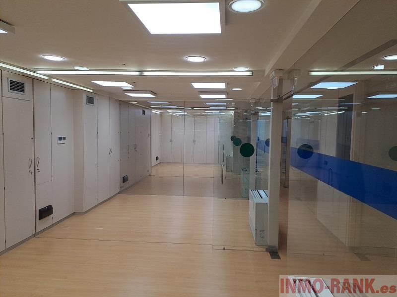 For rent of commercial in Vigo