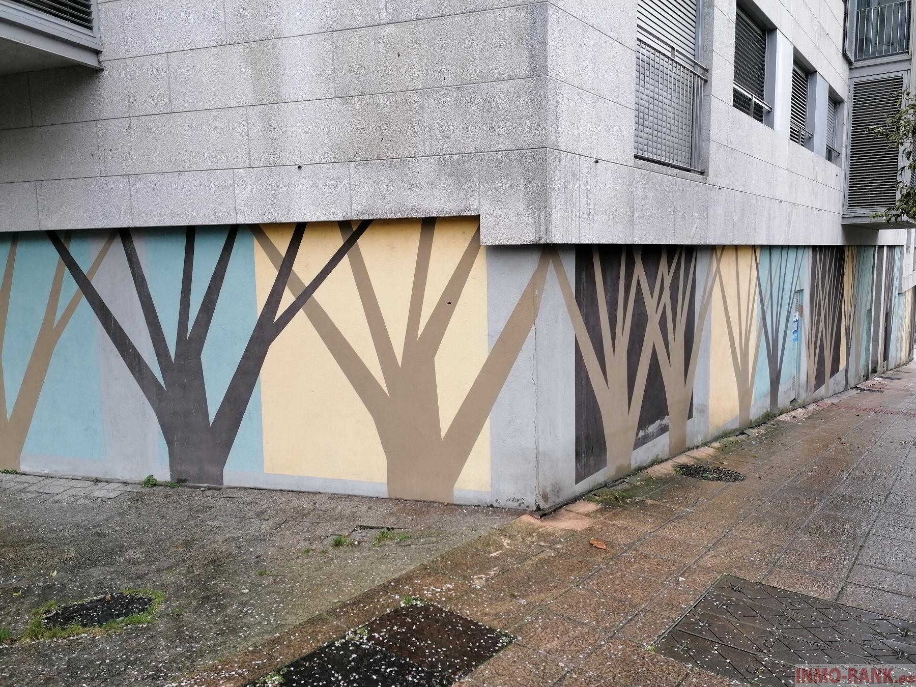 For sale of commercial in Vigo