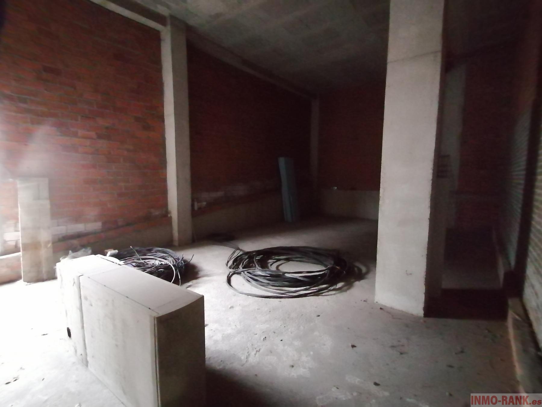For sale of commercial in Vigo