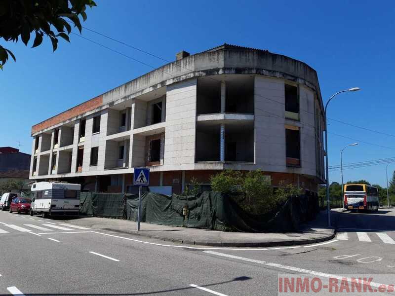 For sale of building in Salvaterra de Miño