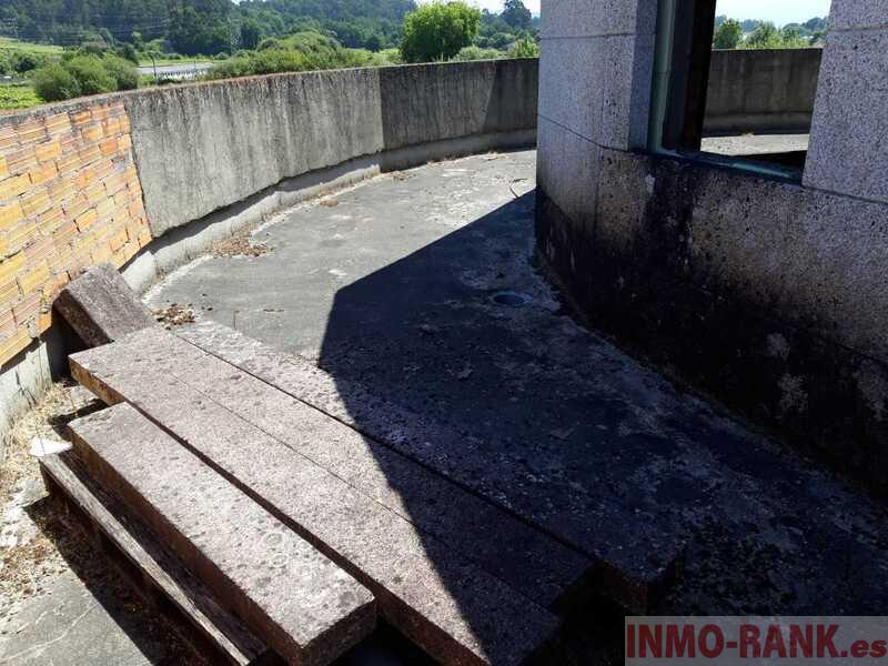 For sale of building in Salvaterra de Miño