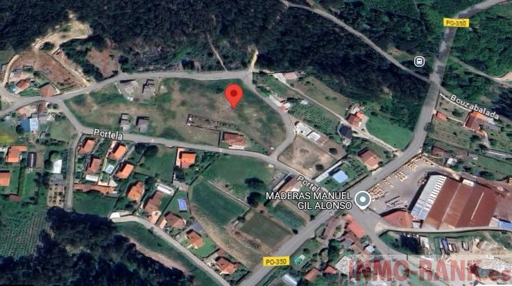 For sale of land in Tomiño
