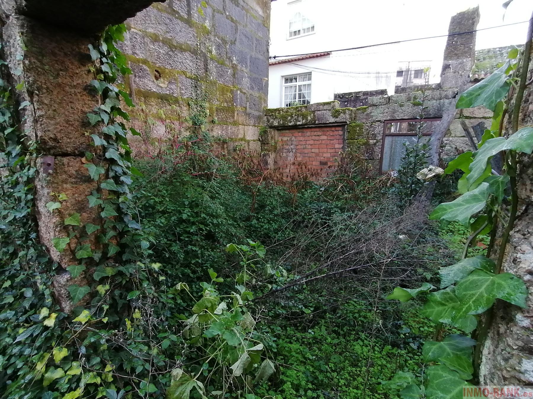 For sale of land in Porriño O