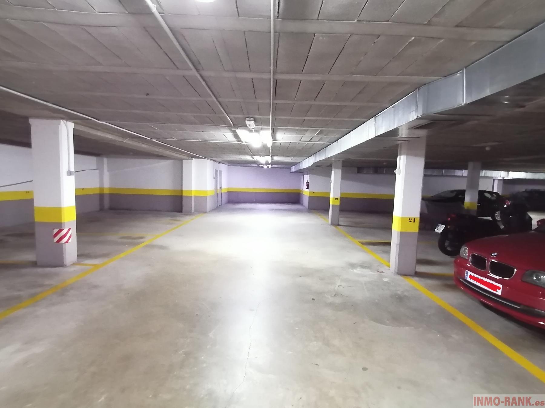 For sale of garage in Vigo