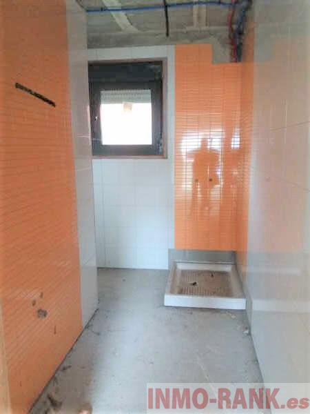 For sale of house in Ponteareas