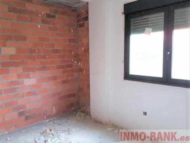For sale of house in Ponteareas