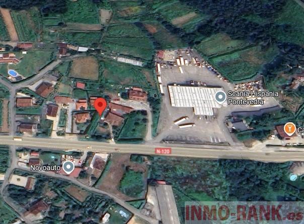 For sale of house in Ponteareas