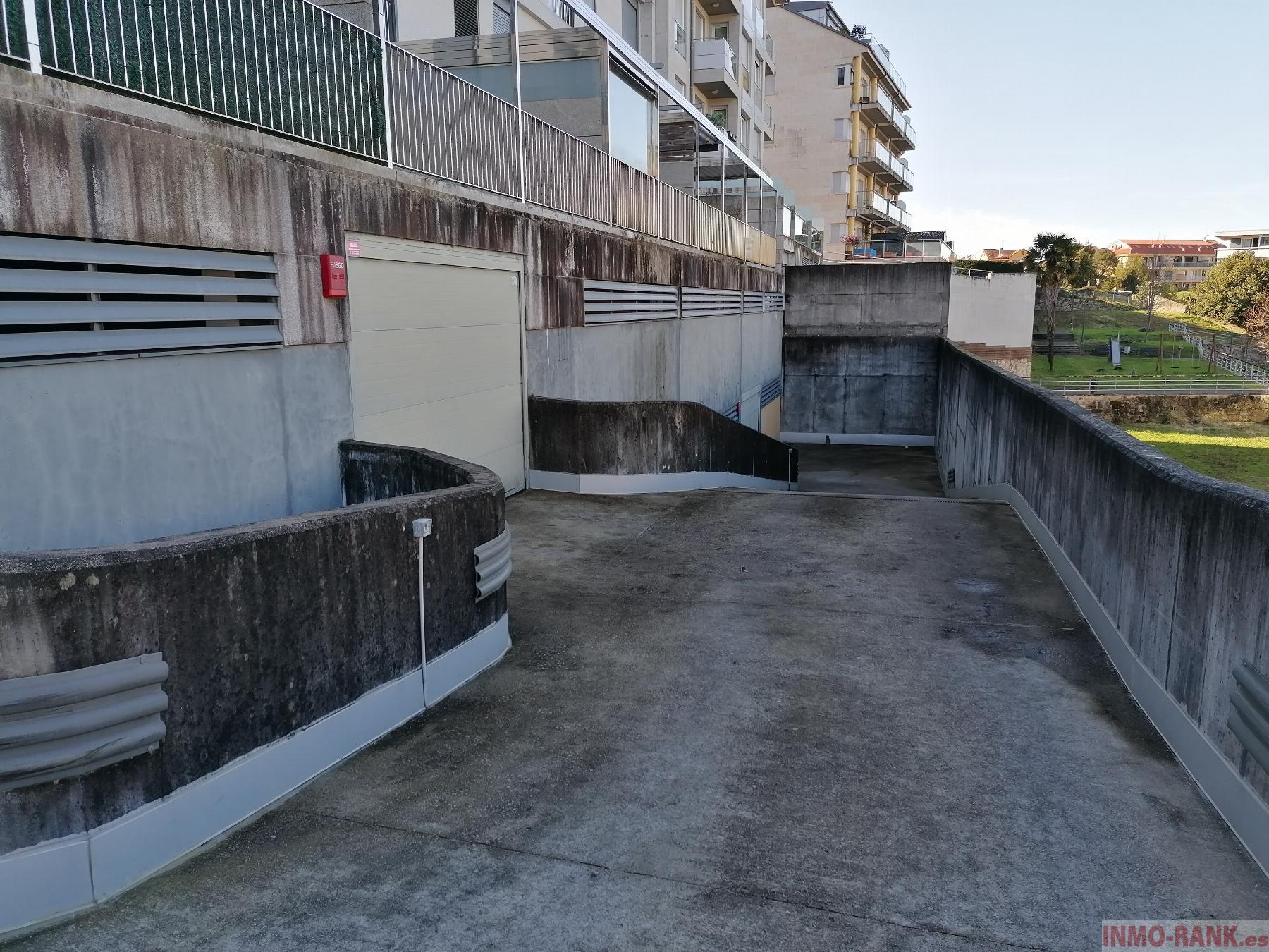 For sale of garage in Baiona