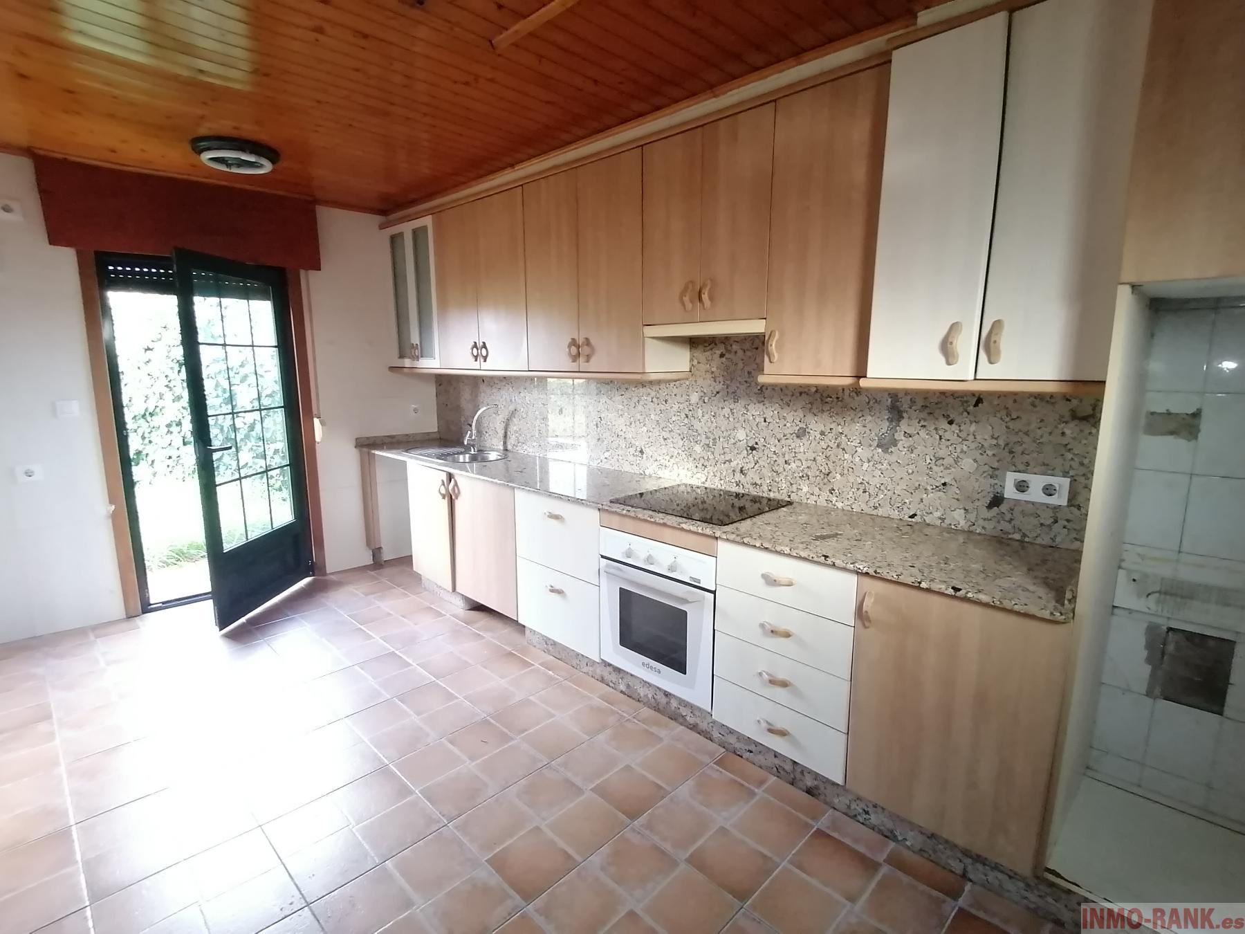 Venta de casa en Pazos de Borbén