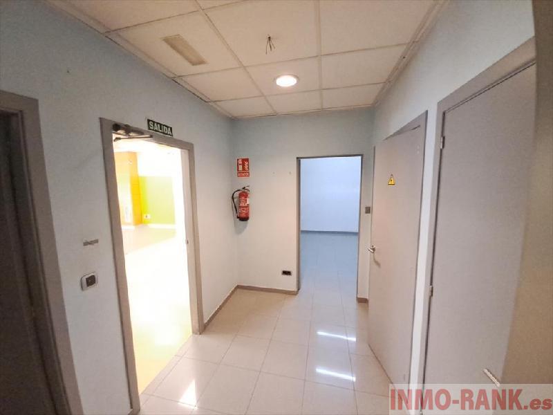 Venta de local en Tomiño