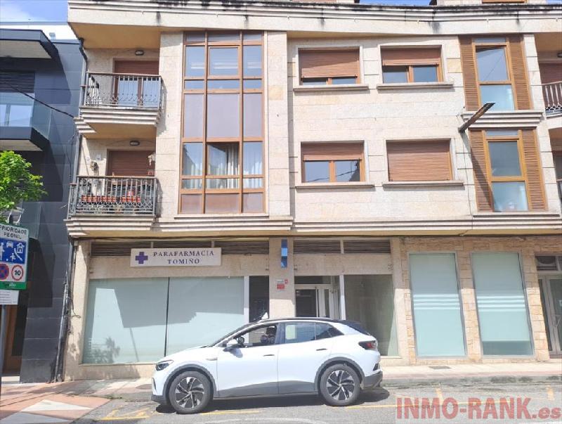 Venta de local en Tomiño