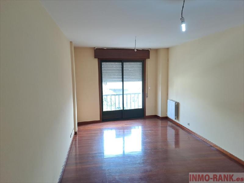 Venta de piso en Salvaterra de Miño