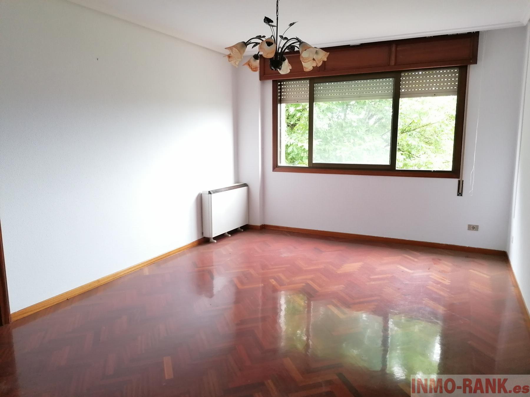 Venta de piso en Tui