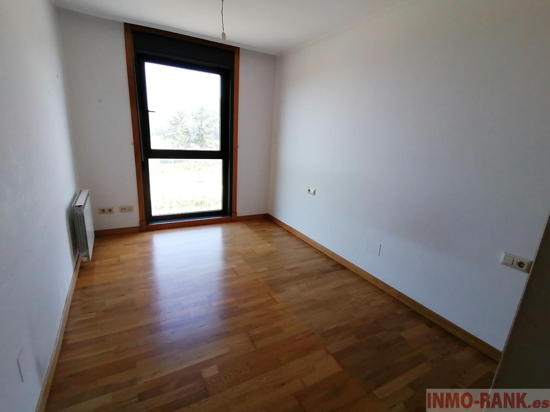 Venta de piso en A Guarda