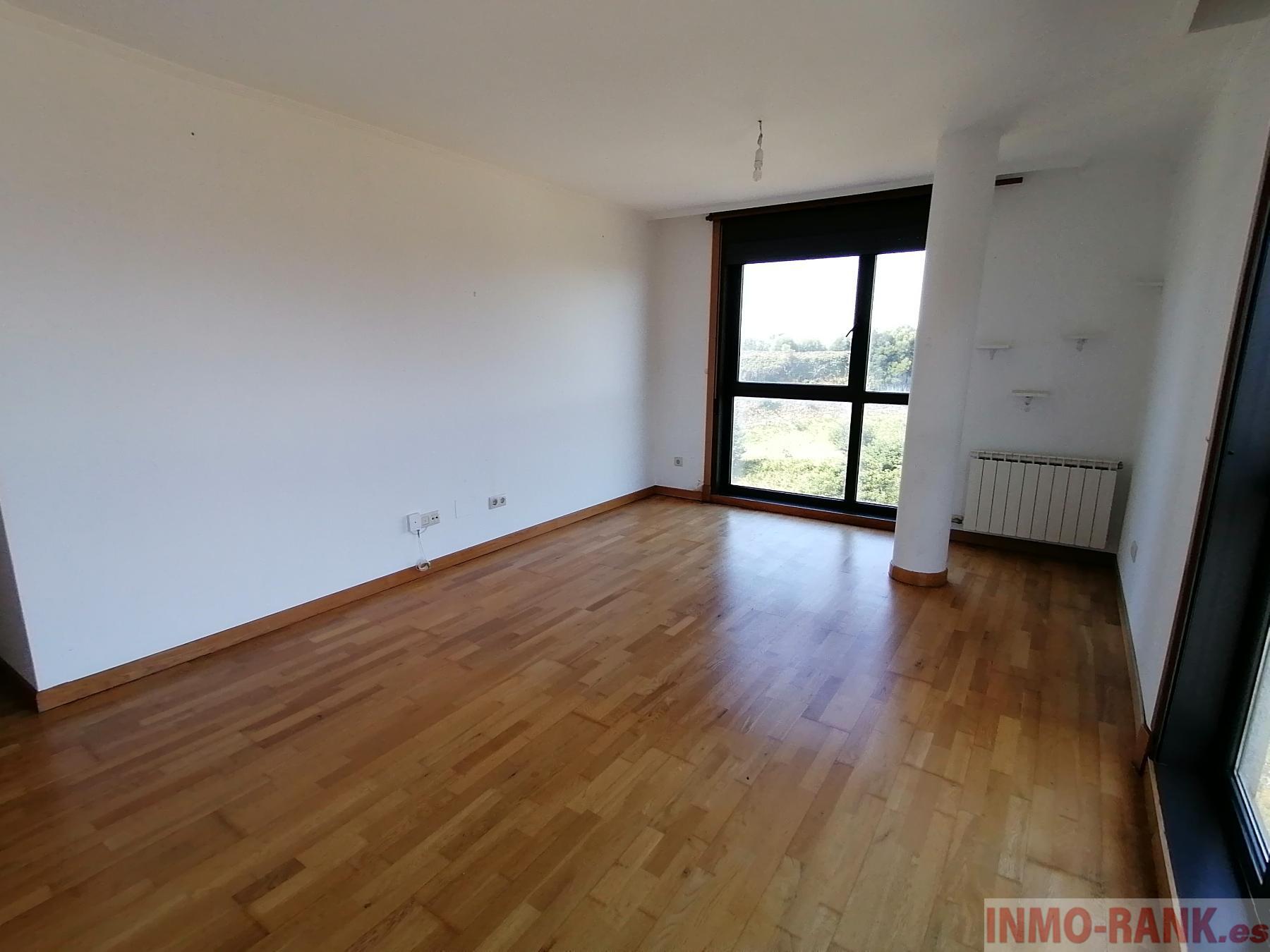 Venta de piso en A Guarda