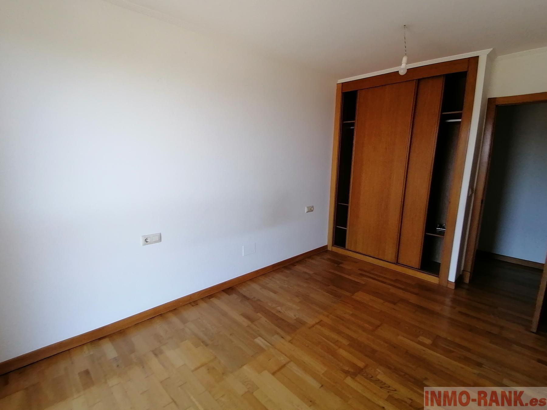 Venta de piso en A Guarda