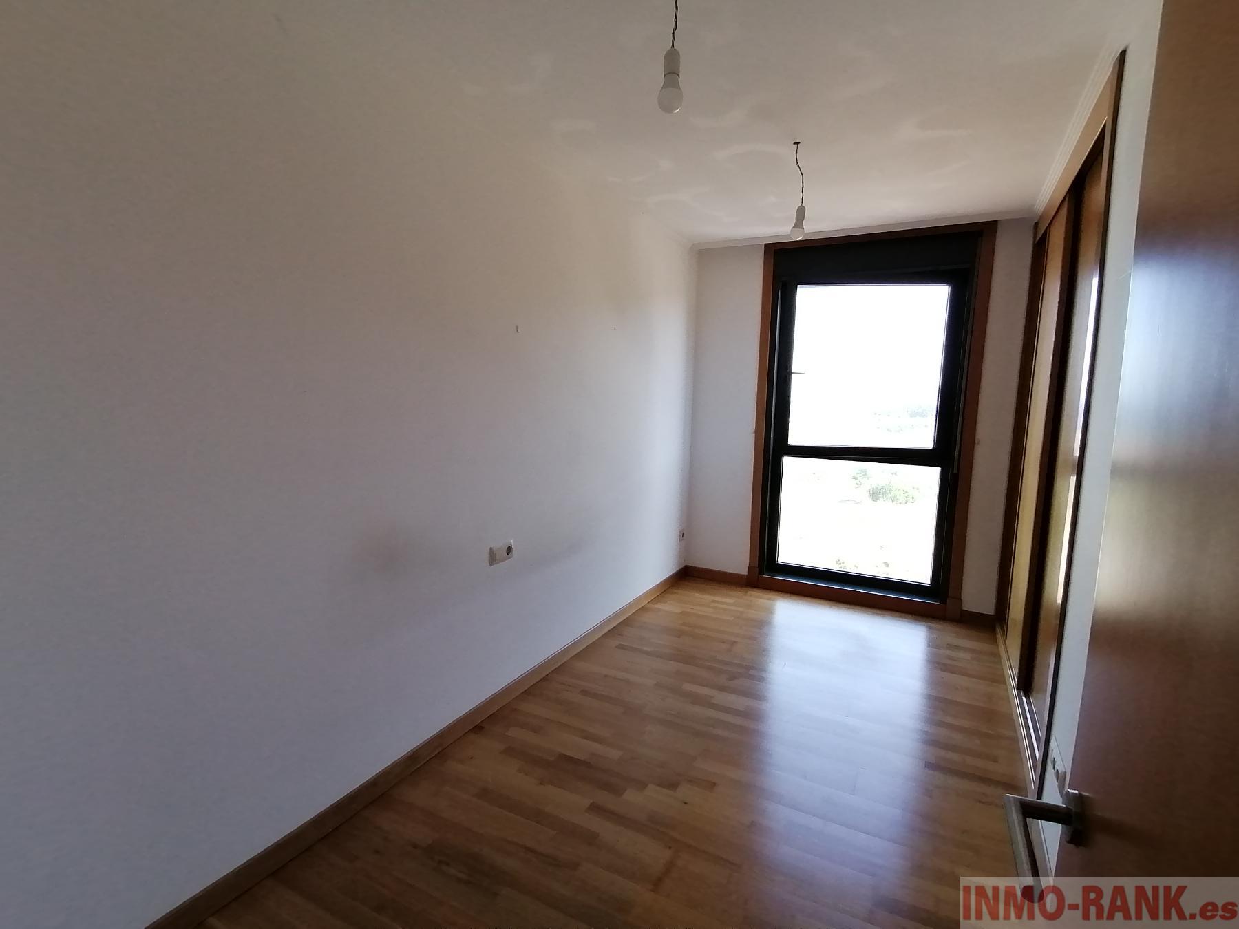 Venta de piso en A Guarda
