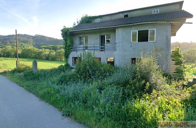 Venta de casa en A Estrada