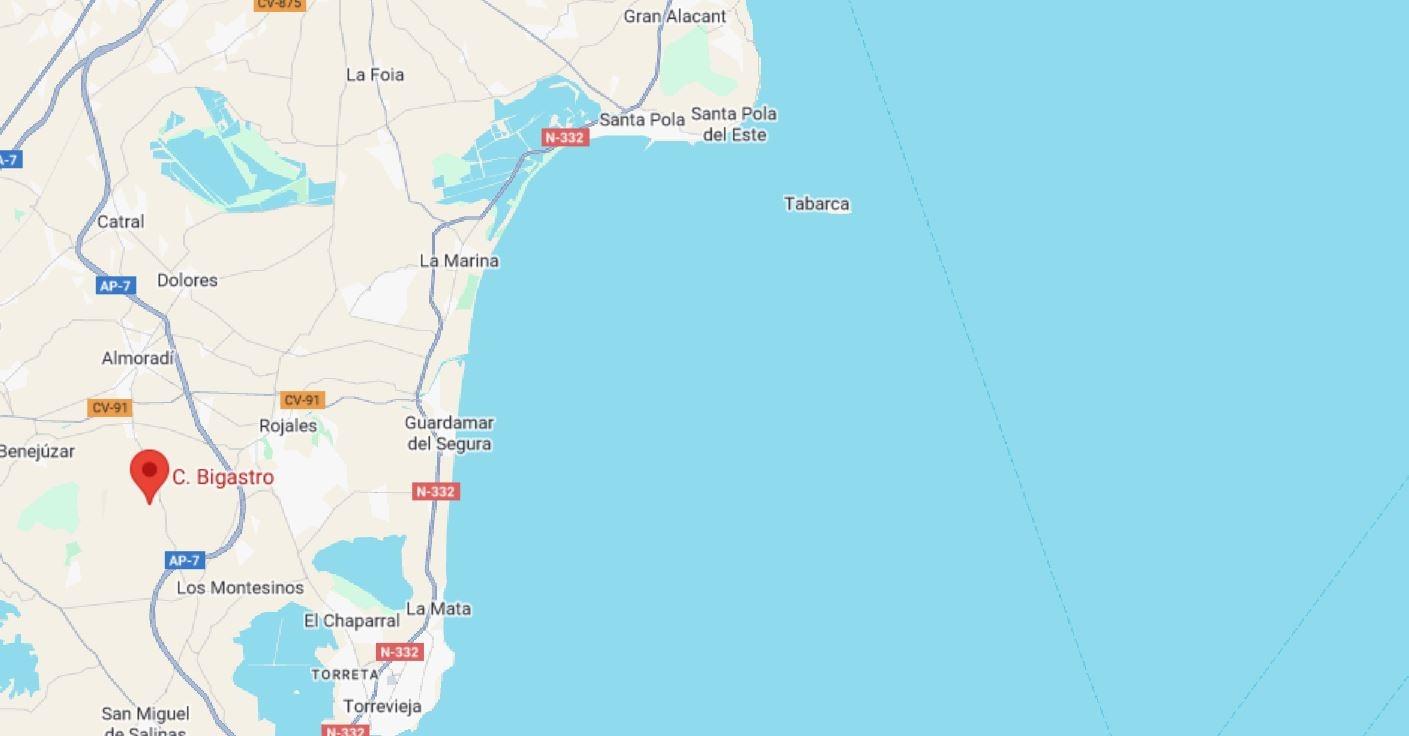 Venta de villa en Algorfa