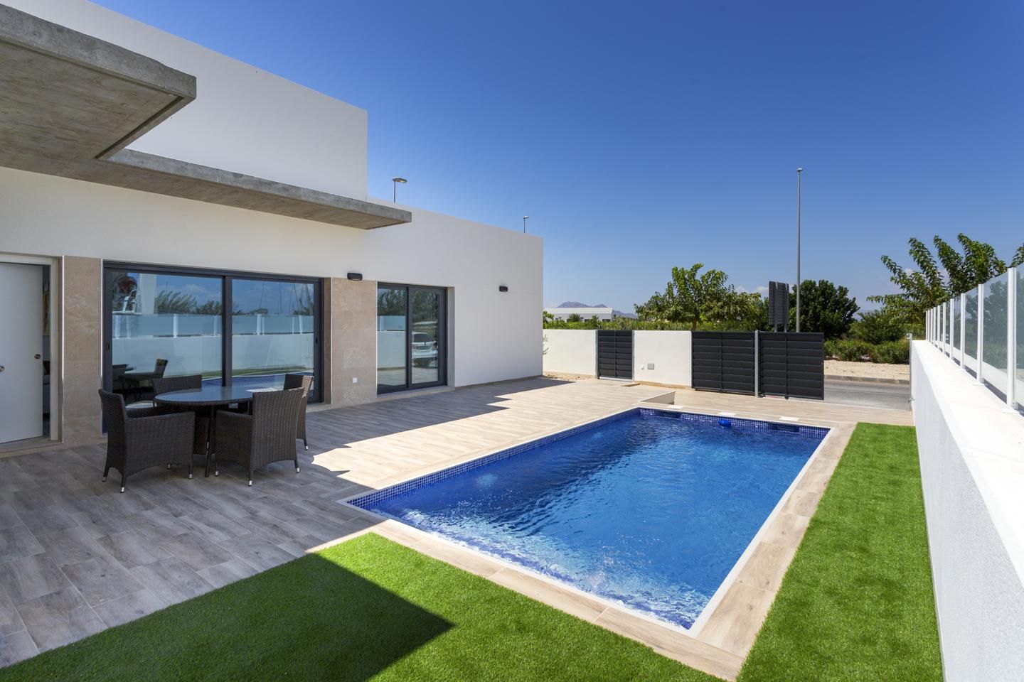 Venta de chalet en Daya Nueva