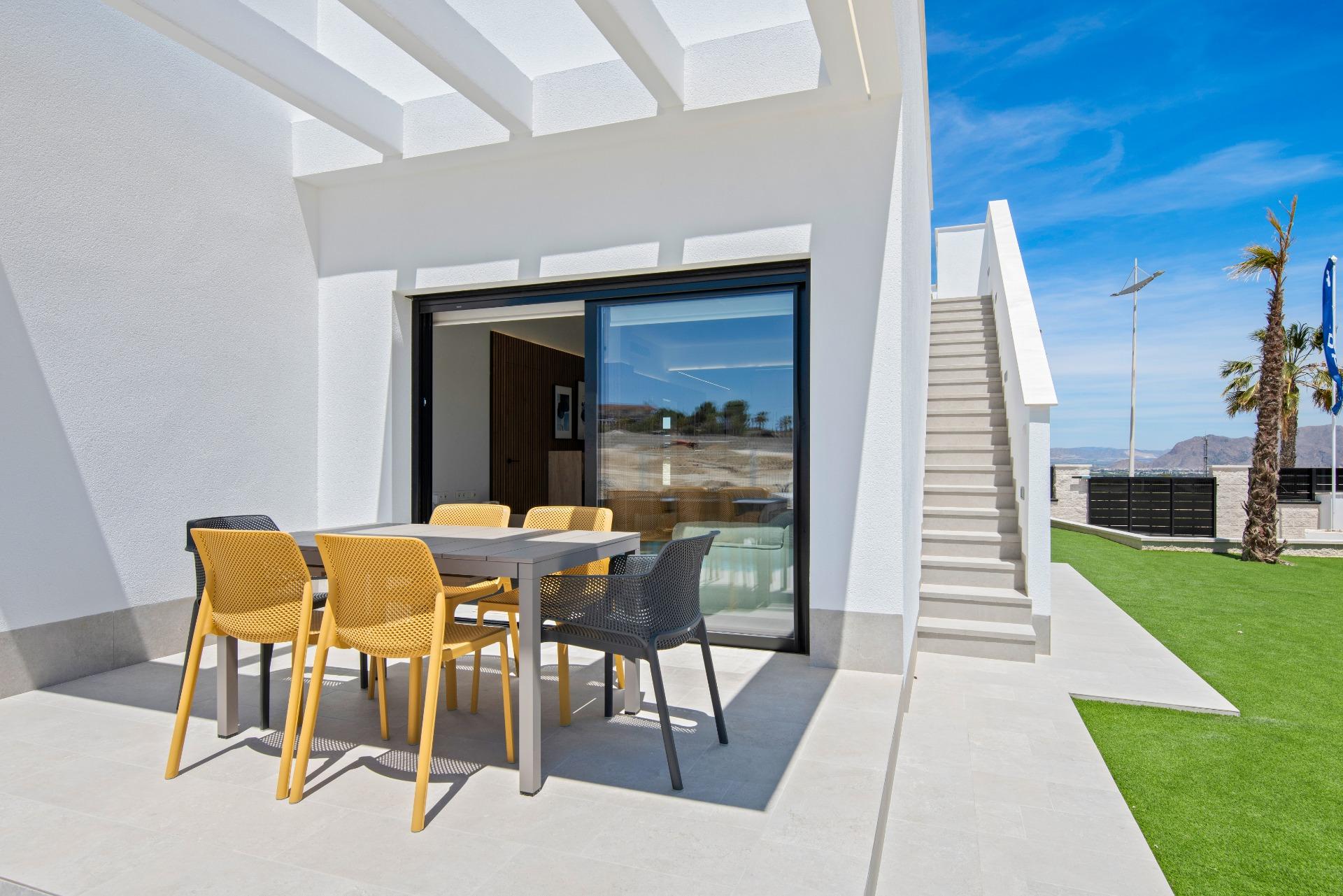 Venta de villa en Algorfa