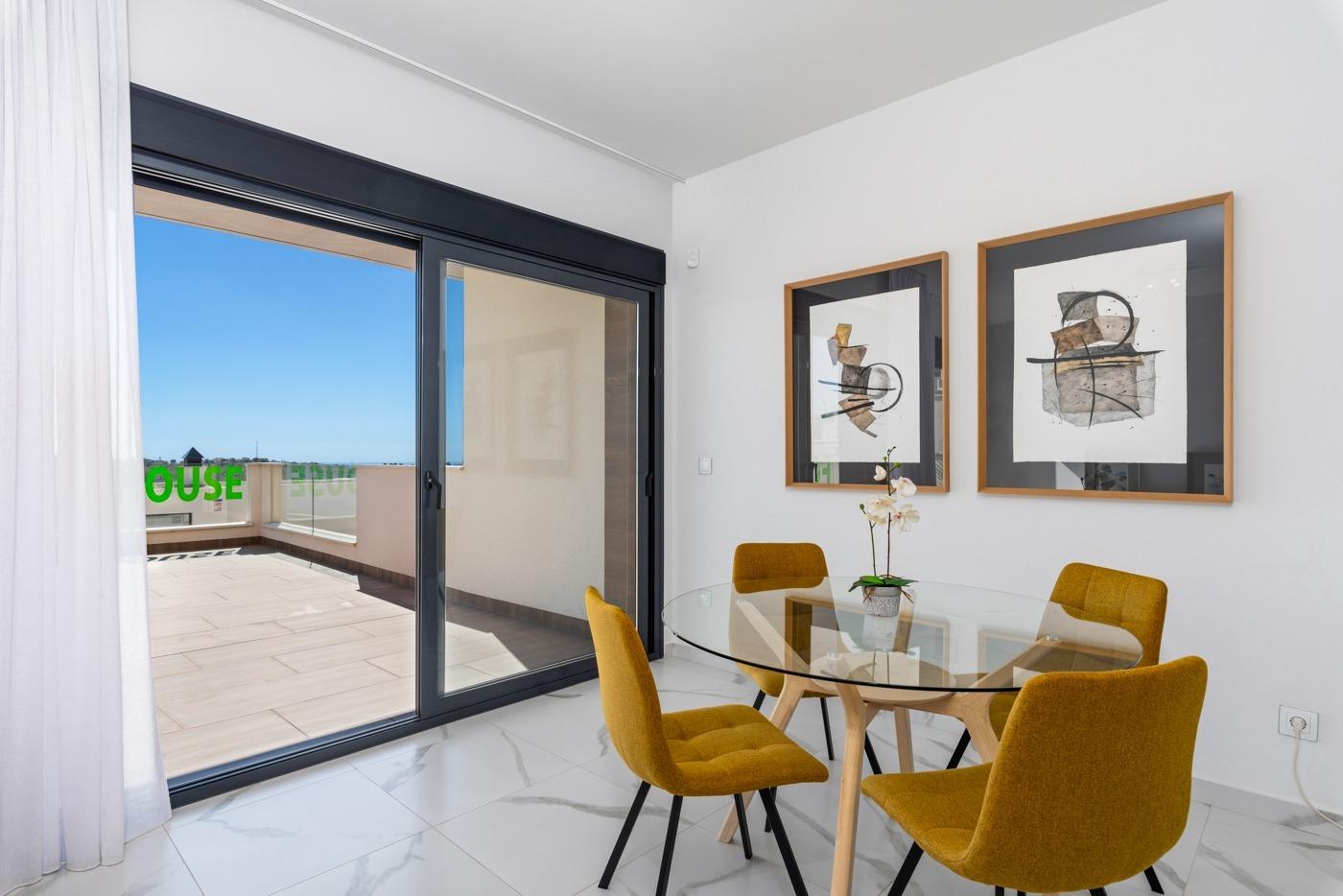 Venta de bungalow en San Miguel de Salinas