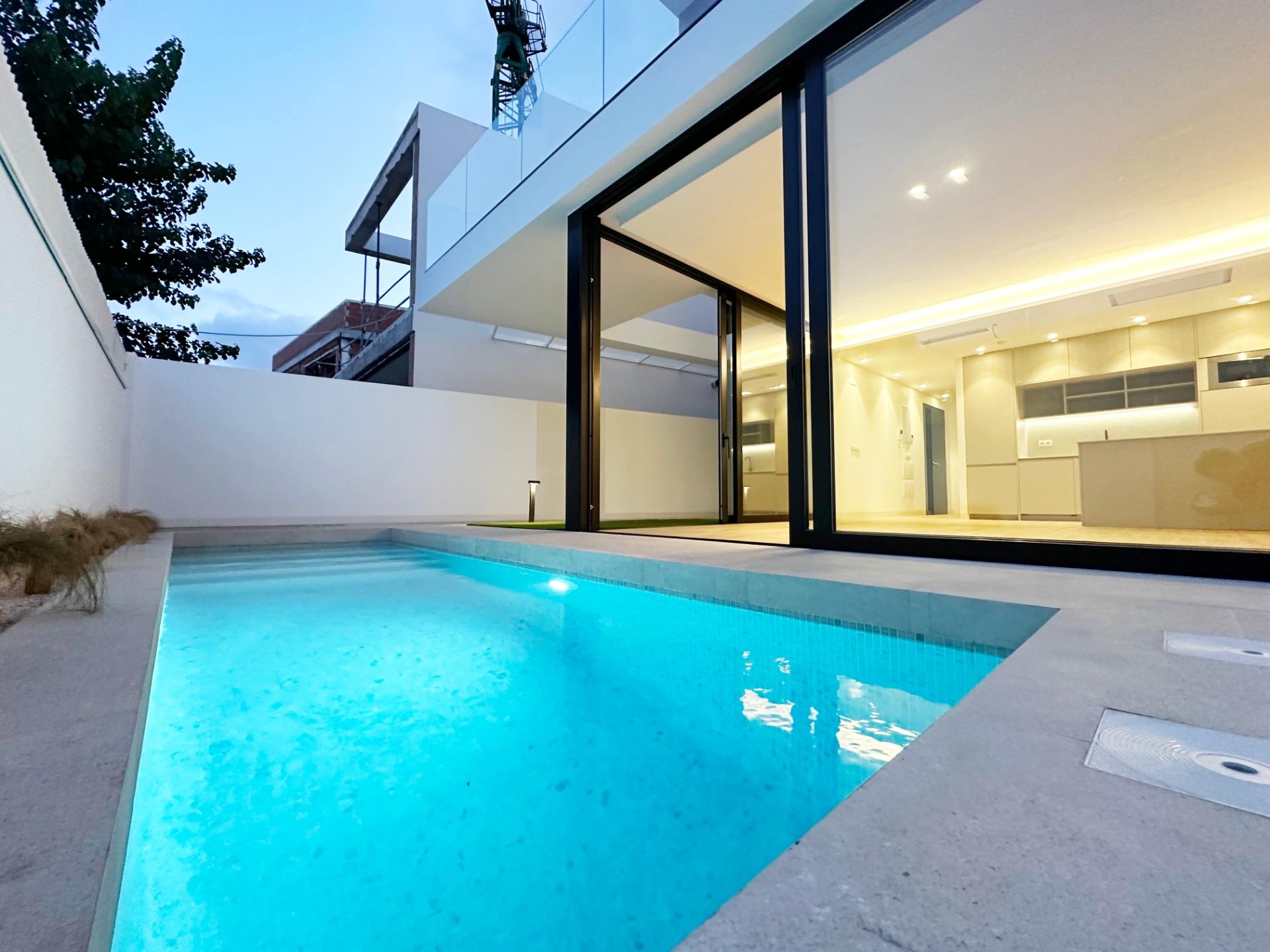 Venta de villa en Pilar de la Horadada