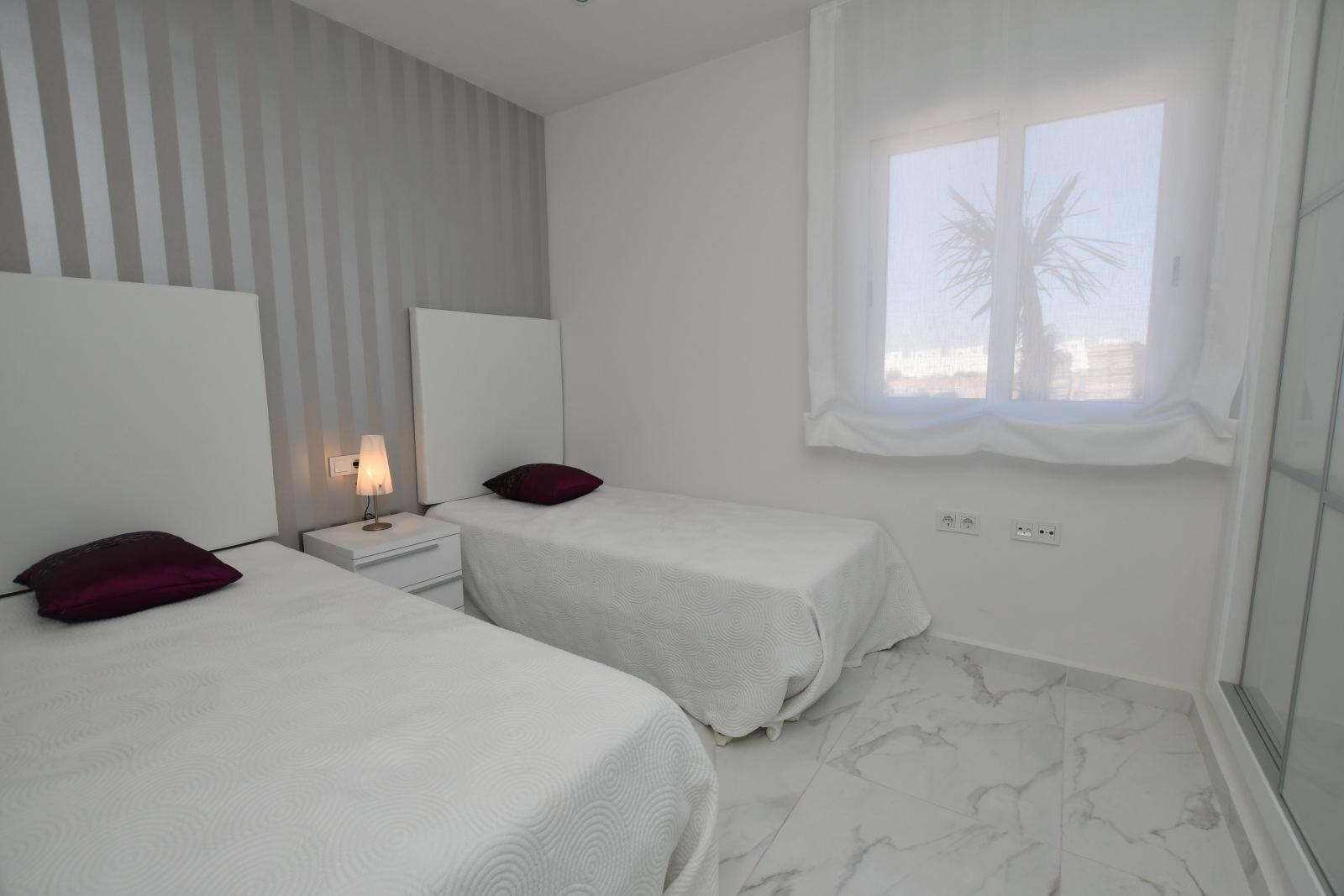 Venta de bungalow en San Miguel de Salinas