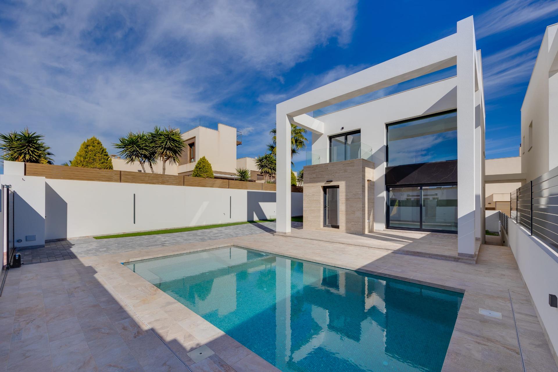 Venta de chalet en Torrevieja